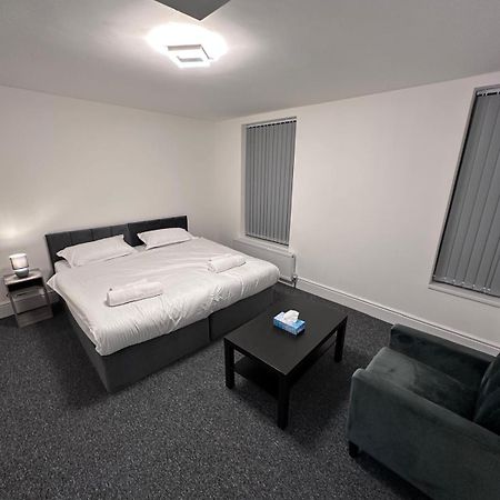 Modern Two-Bedroom Apartment Manchester Exterior foto